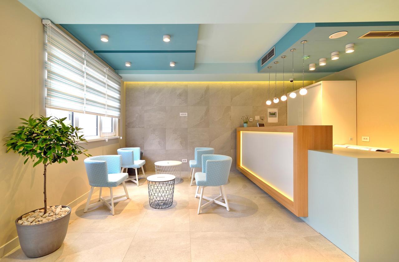 Garni Hotel D10 เบลเกรด ภายนอก รูปภาพ
