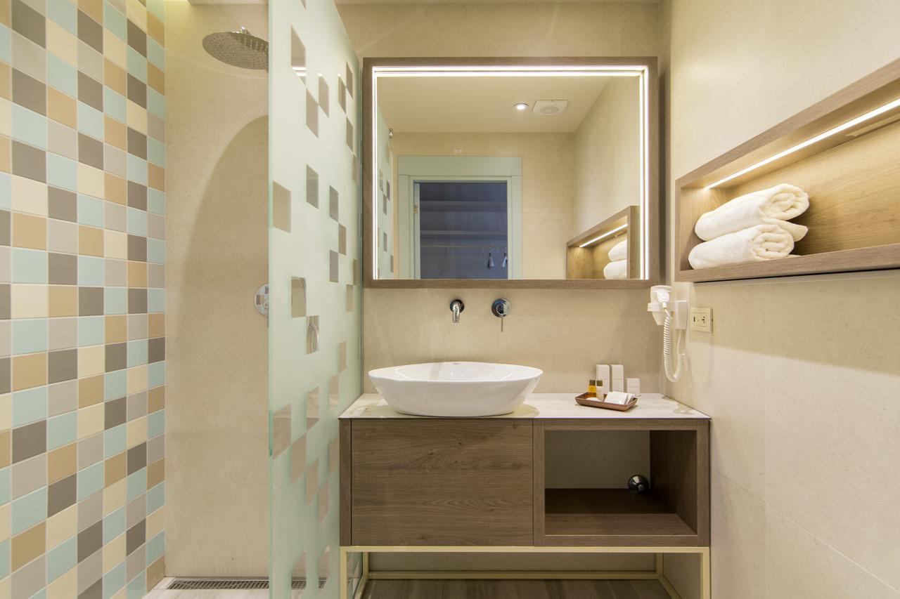 Garni Hotel D10 เบลเกรด ภายนอก รูปภาพ